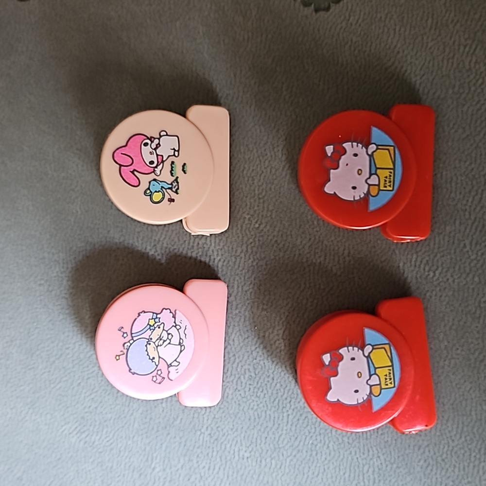 Vintage Sanrio Hello Kitty note clips 1977 set of 4